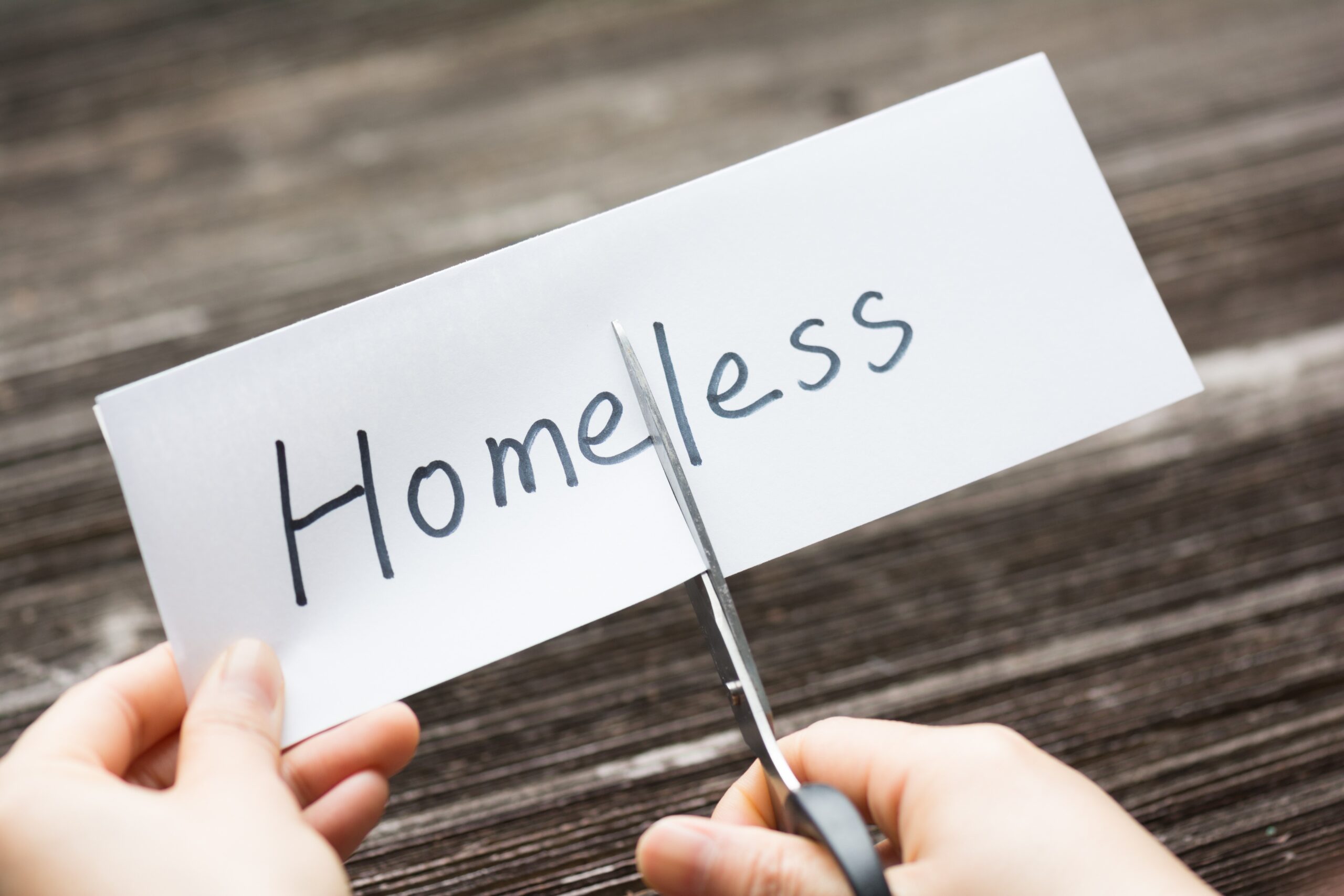 Homeless scissors